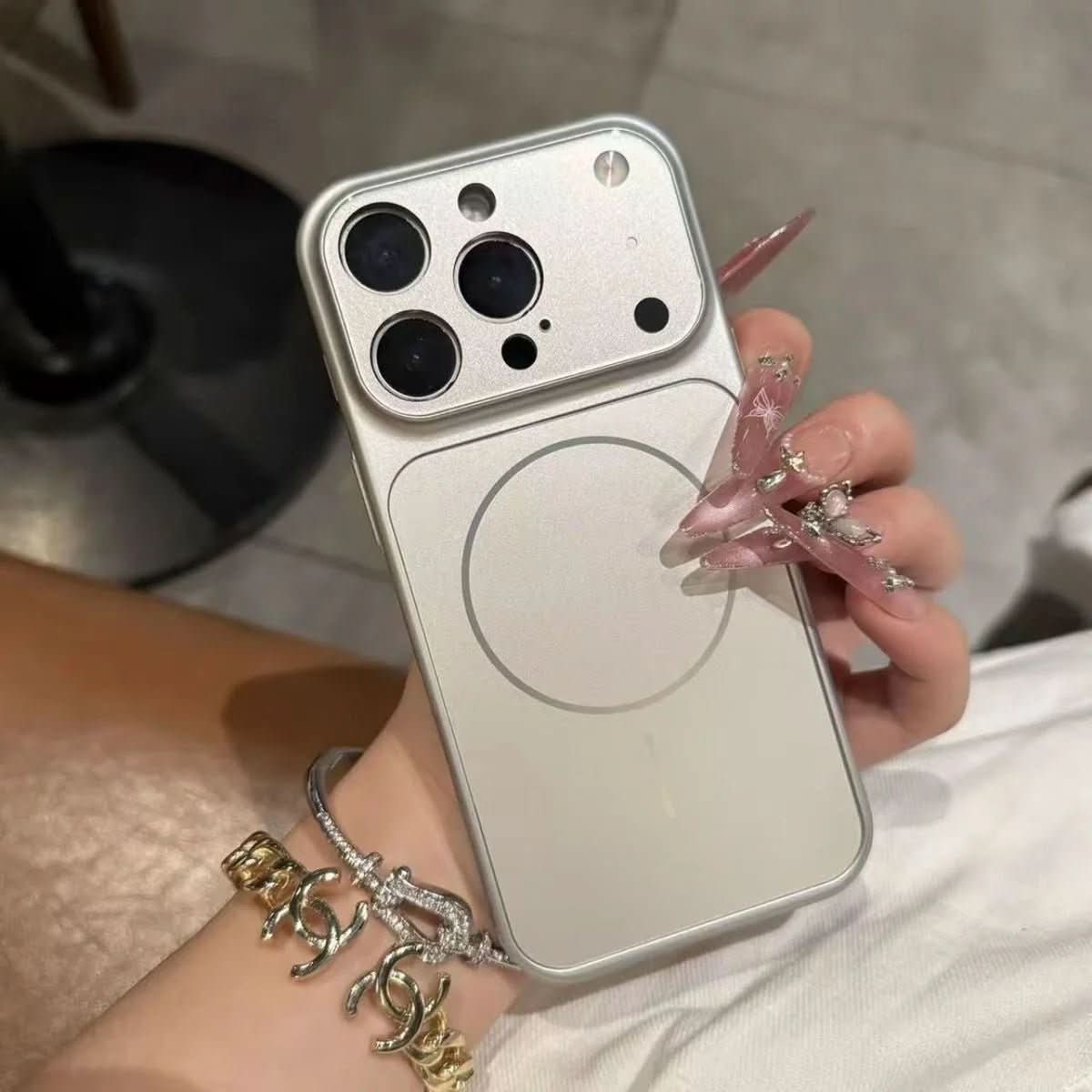 LumaShield Slanke Matte MagSafe Hoes Voor iPhone Naadloos Opladen Krasbestendig